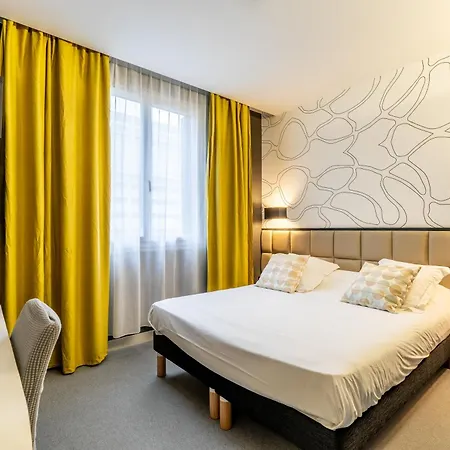 Astoria 3*
