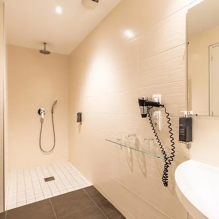 Hotel Astoria 3*