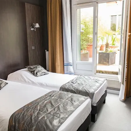 Hotel Astoria 3*